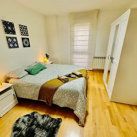 El Elefante Del Pilar * Zaragoza